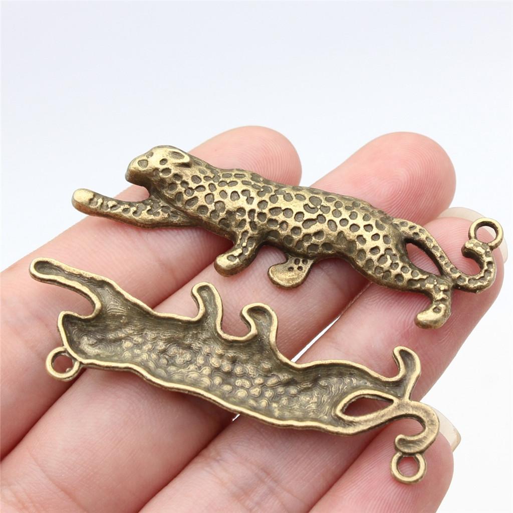 

Підвіски Тигр Лев Вовк Шарми Дитяча Біжутерія Матеріали QC131 A39-5pcs-57x19mm