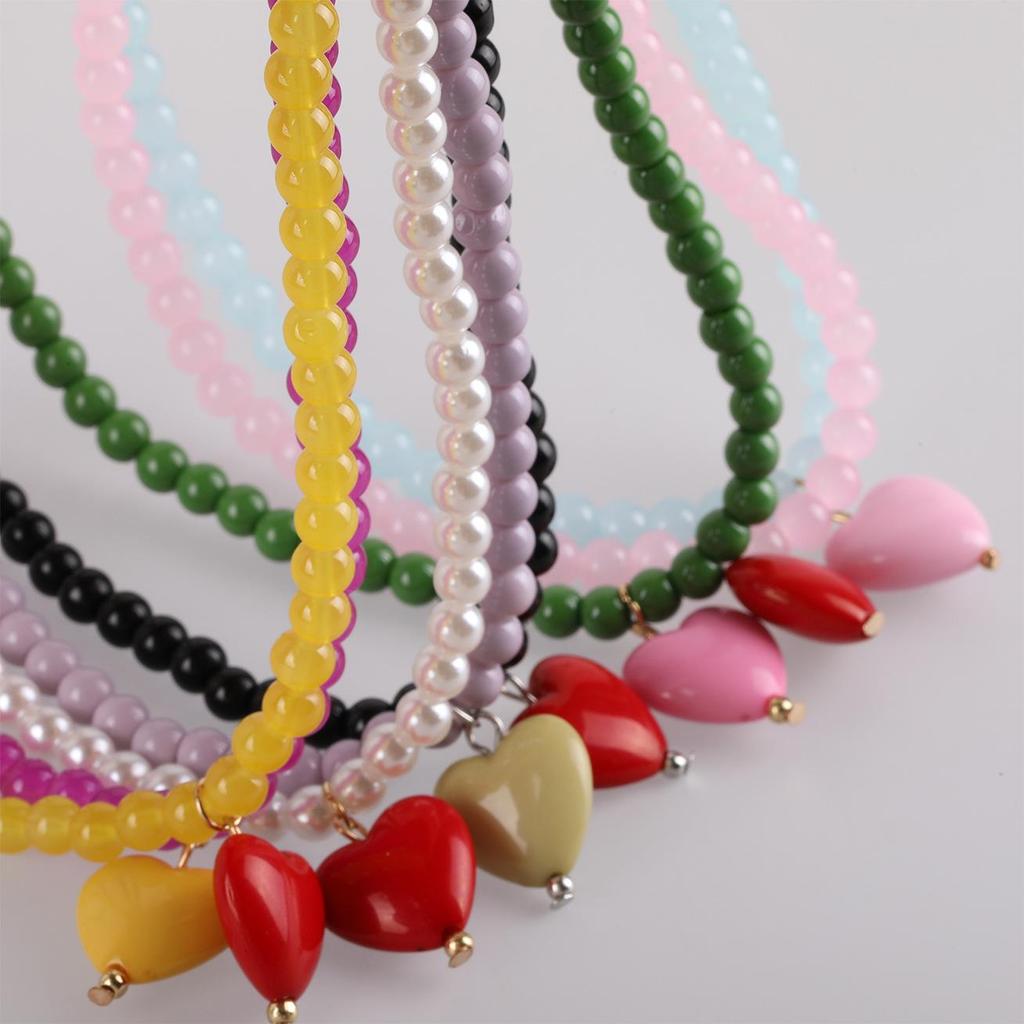 Colorful Beaded Heart Necklace – Versatile, Sweet Collarbone Chain for Women