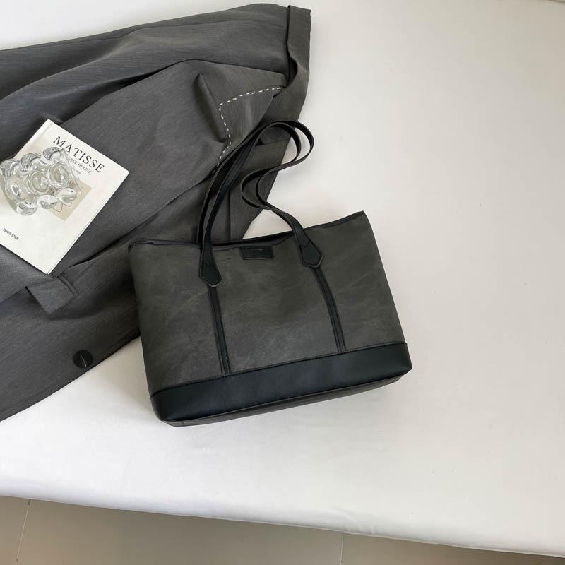 Large Capacity Bag Women's 2025 New Casual Retro Shoulder Bag Fashionable Foreign Style Class Commuter Bag Tote Bag