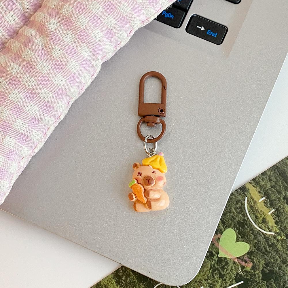 Capybara Keychain Pendant - Cute Graduation Gift for Schoolbags, Backpacks, and More