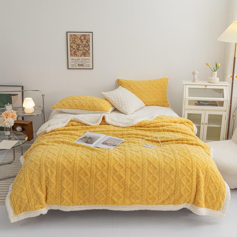 Cheap Bedspread For Bed Plush Velvet Warm Bed Cover Soft Blanket Soild Color Blanket Winter Home Decoration Sofa Bed Cover Home