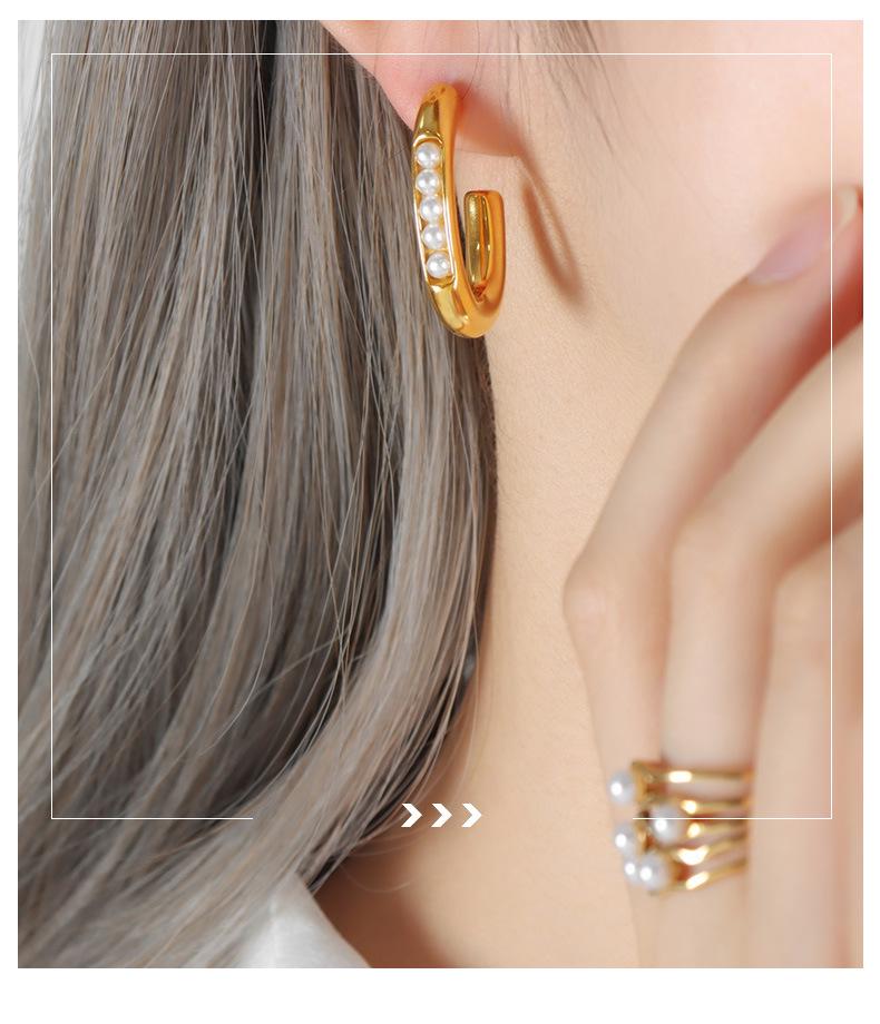 Elegant French U-Shaped Pearl Earrings: Non-Fading 18K Gold Titanium Steel Women's Jewelry