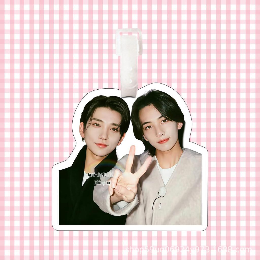 Yoon Jeonghan Seventeen Luggage Tag Keychain Ornament