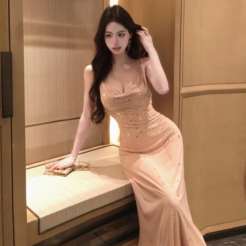 

Женская одежда тяжелая промышленность инкрустированное бриллиантами чистое желание платье с воротником-стойкой на талии платье M