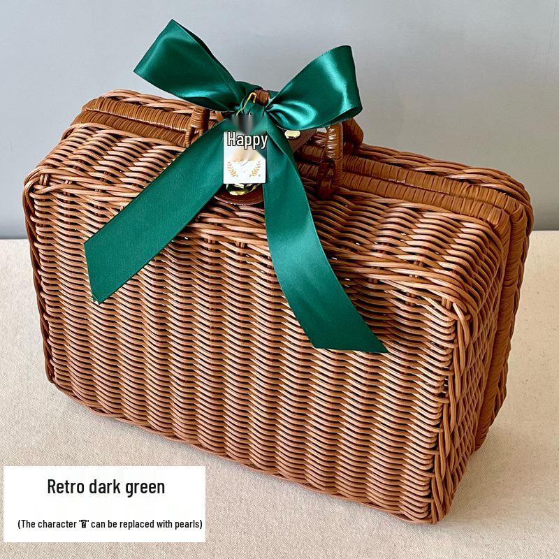 Handmade Retro Wicker Handbag: Bamboo Basket Weaving Gift for Birthdays, Weddings, and Bridesmaids