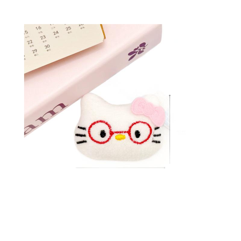 Cartoon KT Cat Doll Pendant: Cute Brooch for Clothes, Scarves, Hair Accessories