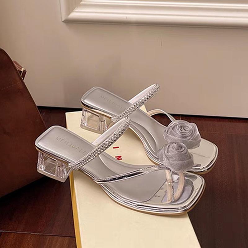 Silver Cool Slippers Women's Summer Wear New High-end Flower Cover Toes with Skirt Sandals