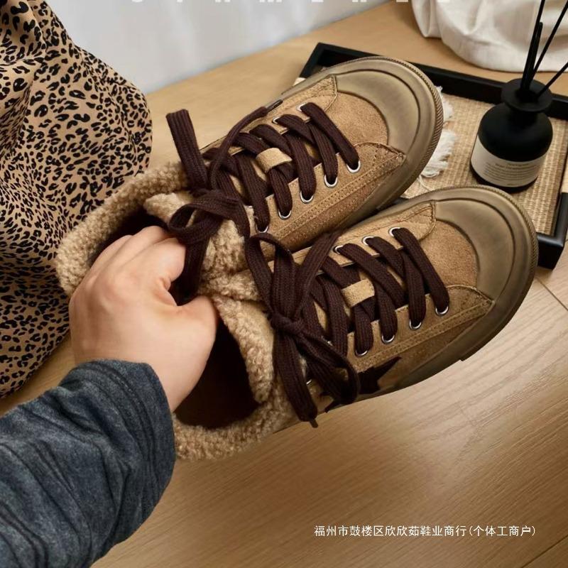 autumn and winter new leather thick velvet warm old dirty little white shoes women's flat-bottomed versatile board shoes cotton shoes tide