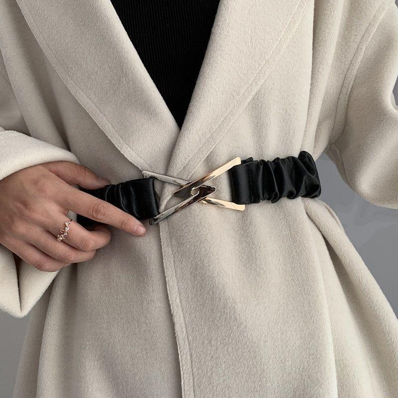 Triangle Chic Buckle Waist Belt For Women In Elegant Black And Beige Colors Ideal For Fall Fashion
