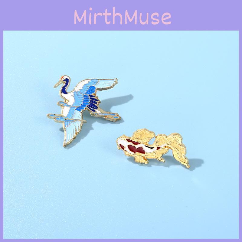 Elegant Crane And Koi Fish Brooch Unique Metal Badge For Couples Fashion Accessory