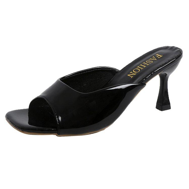 Lackleder High Heels Sandalen Damen 2025 Sommer Neu Britischer Stil Dünne Absätze Draußen Zu Tragen Große Größe Damen Pantoletten