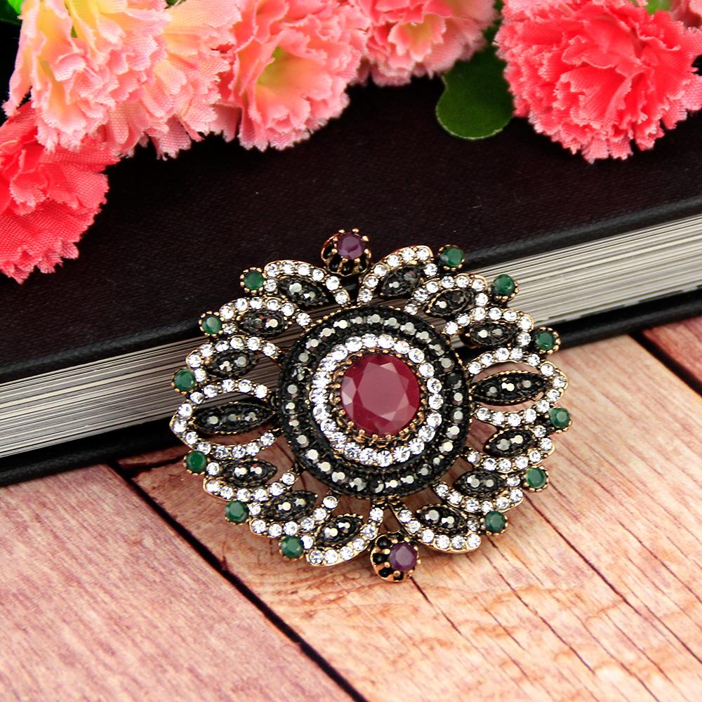 Vintage Kristall Brosche Damen Antik Gold Farbe Harz Hochzeit Schmuck Böhmischer Schmuck Geschenk