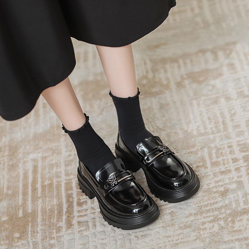 

Yuexinwang genuine leather flat for Huizhou women s shoes grape mother same small leather shoes black autumn and winter new heightening platform shoes 40 чёрный