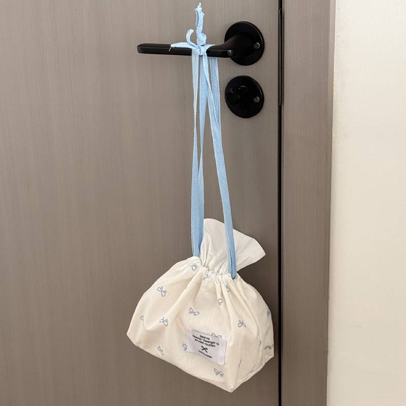 Cotton Butterfly Bow Tissue Box With Portable Design For Home And Office Use