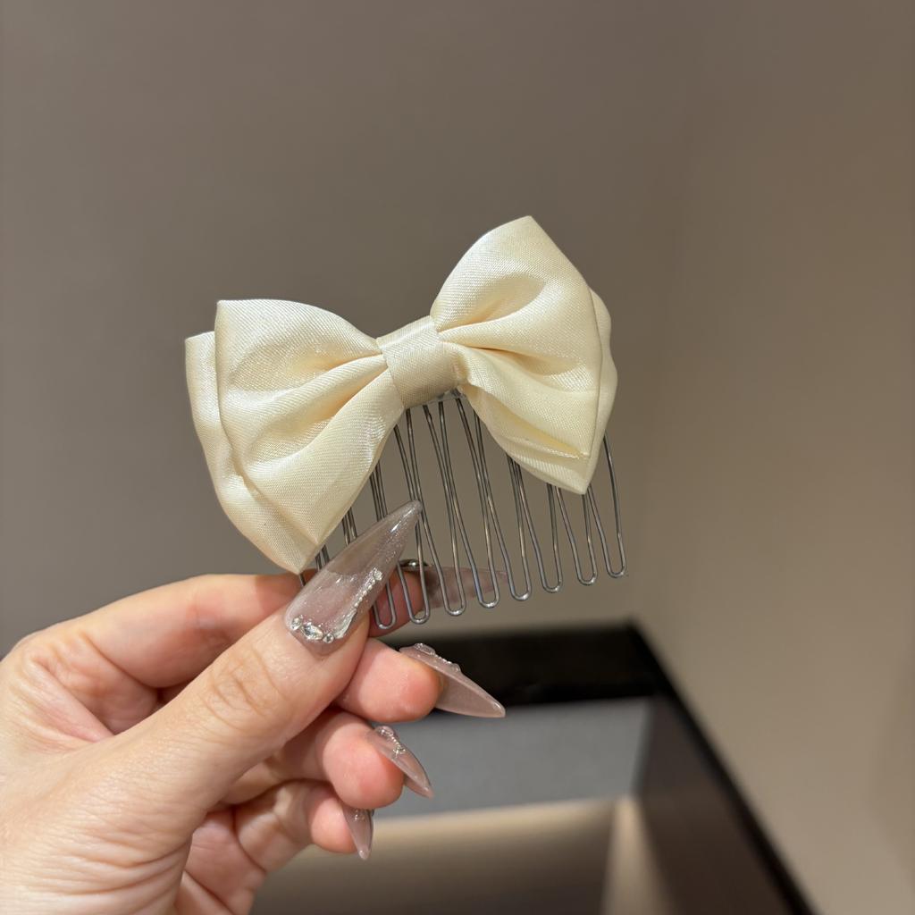 1PC Bangs Broken Hair Sorting Hair Comb Women Girls Cute Butterfly Knot Hair Clip Bow Flower Korean Sweet Inverted Comb Hair Accessories Jewelry