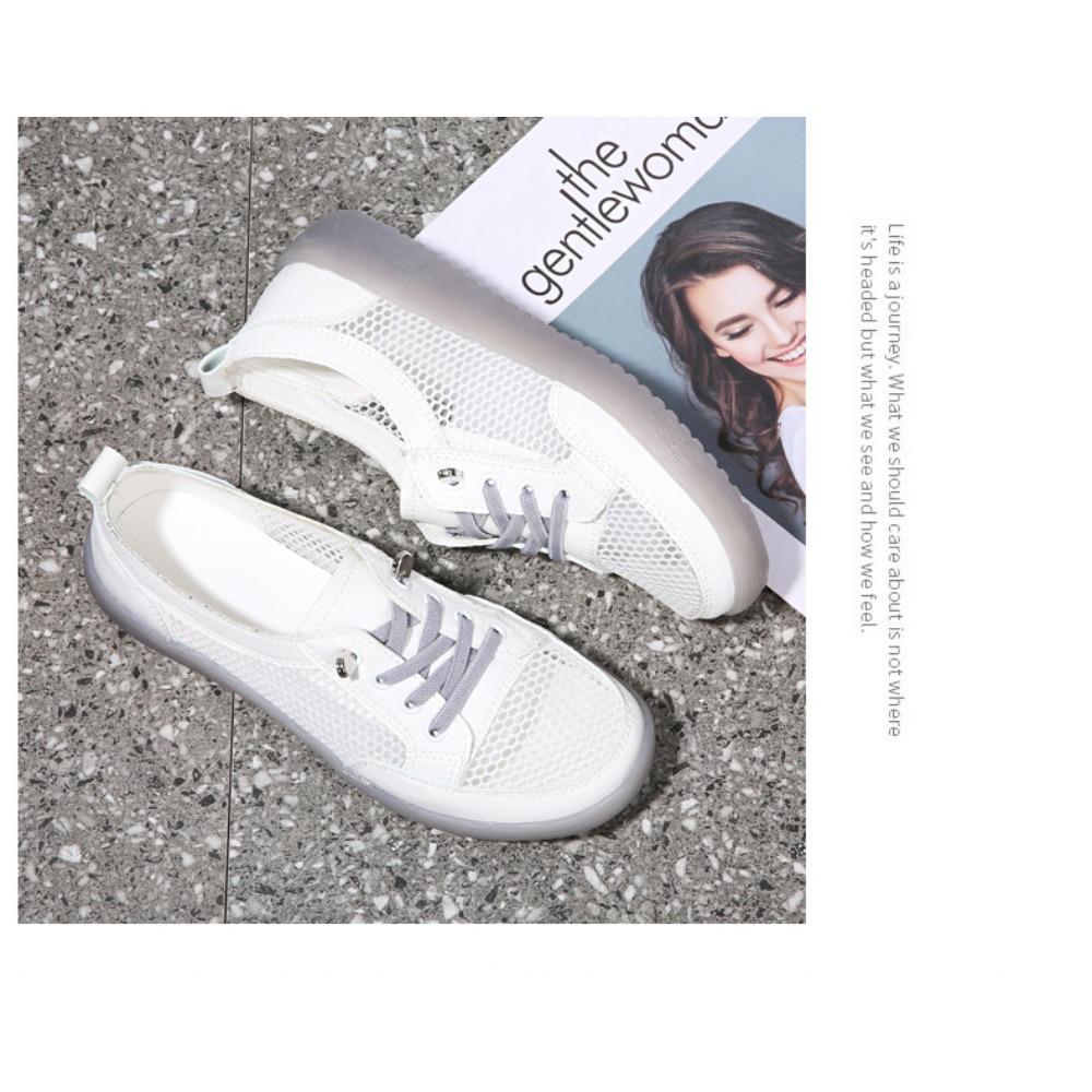 Prodyšné síťované sportovní dámské boty s plochou podrážkou na jaro a léto