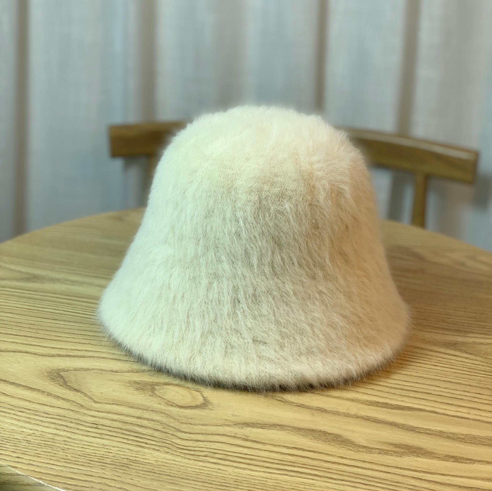 

Женская стильная однотонная ветрозащитная зимняя шляпа-панама - Теплый, элегантный и универсальный головной убор для холодной погоды - Идеально подходит для активного отдыха ONE SIZE бежевый