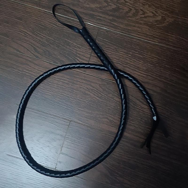 SM Bondage Kožený bič - Hračka z patentované kůže pro páry, flirtování a pouta