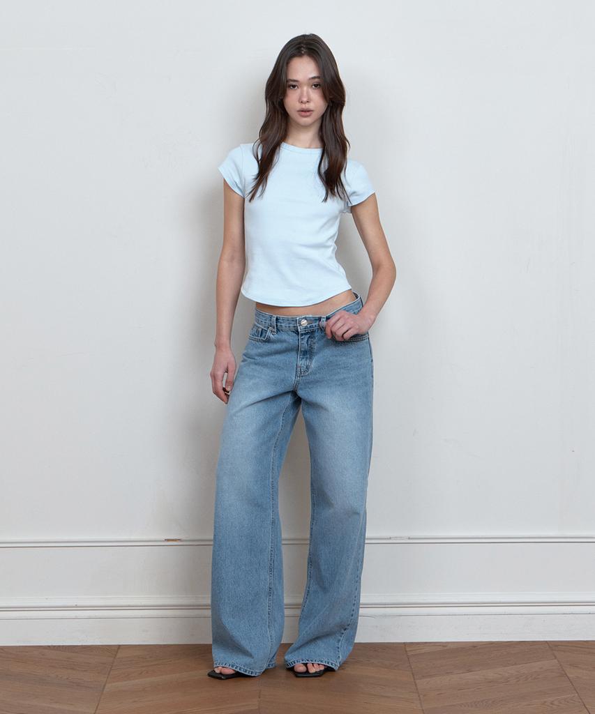 Kyuliti C 90S Line Basic T-Shirt_Light Blue