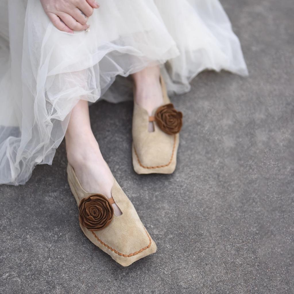 Retro Nische Blume eckiger Kopf Einzelschuhe 2025 Frühling und Herbst neu Mori Serie mit Rock ein-Pedal flachsohlige handgefertigte Damenschuhe