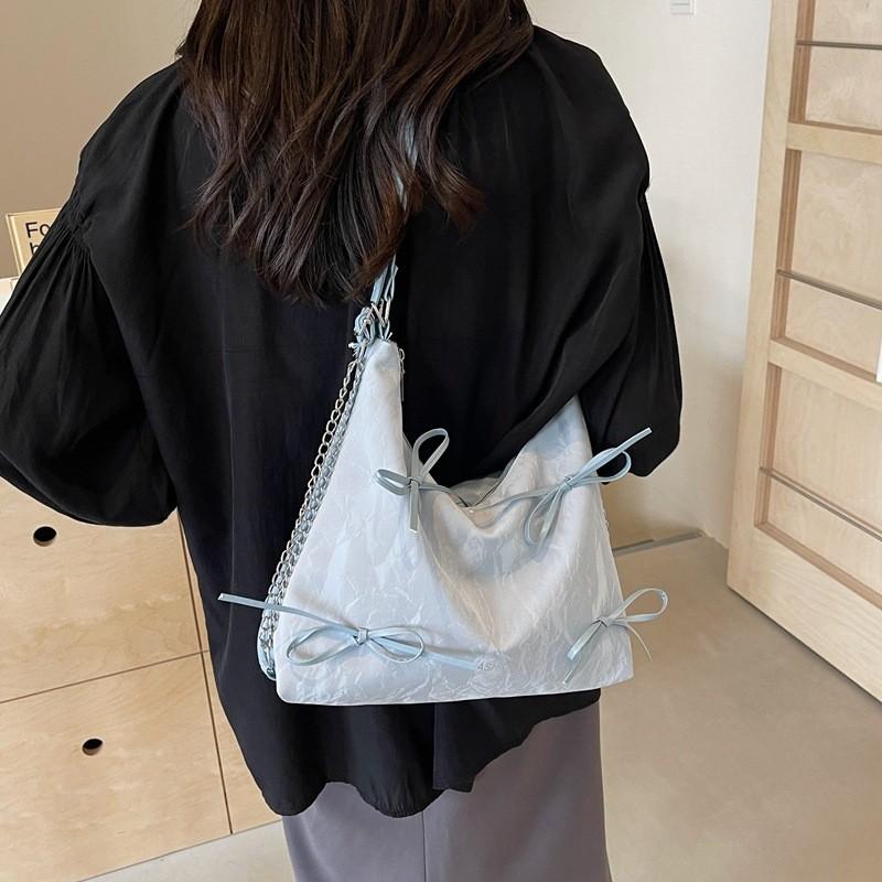 Stylish Minimalist Tote Bag New Spring Summer Collection Fashionable Bow Design