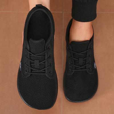 Scarpe da Uomo Sneakers Punta Larga Piedi Nudi Casual Forma Larga alla Moda Tela Nere Scarpe a Suola Piatta Rete Traspirante Scarpe da Uomo