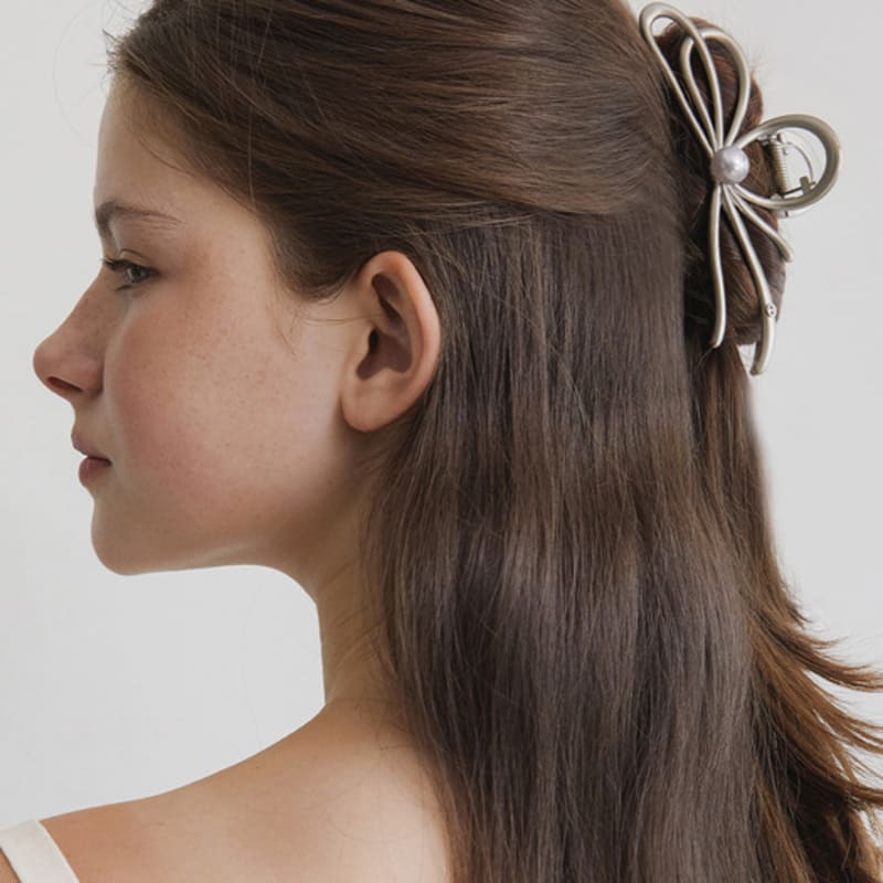 

TATIANA Pearl Ballerina Ribbon Hair Claw Clip HB2262 Matt BLACK