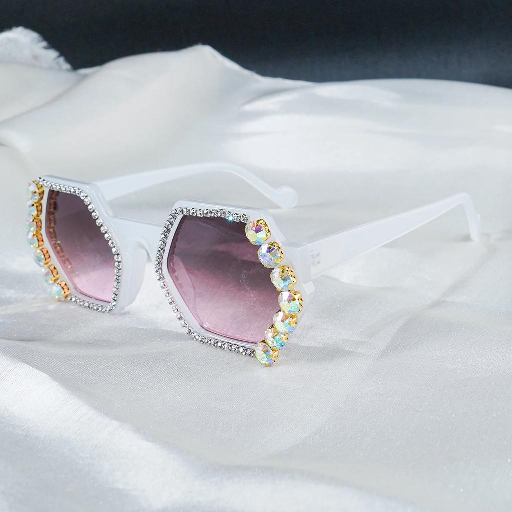Fashionable Geometric Frame Glasses With Rhinestone Embellishments For Party And Everyday Sunglasses