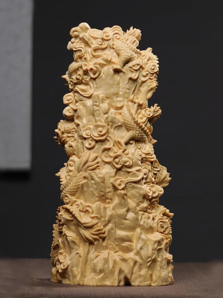 Dragon God Buddha Statue [Nine Dragon Kannon Bodhisattva] Kannon Ornament for Good Fortune and Prosperity, for Buddhist Altar, Hinoki Wood Carving (He
