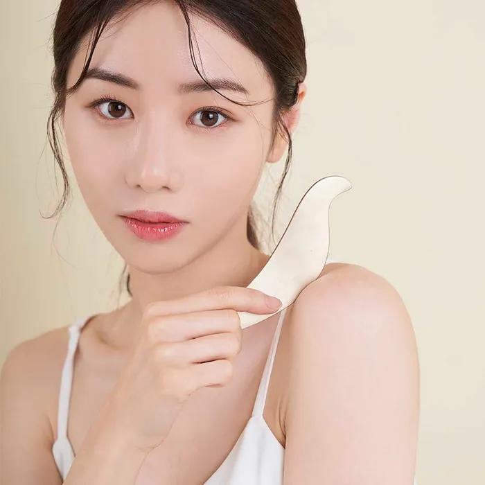Premium Home Aesthetic Massager_Bangjja Organic Bird Gua Sha
