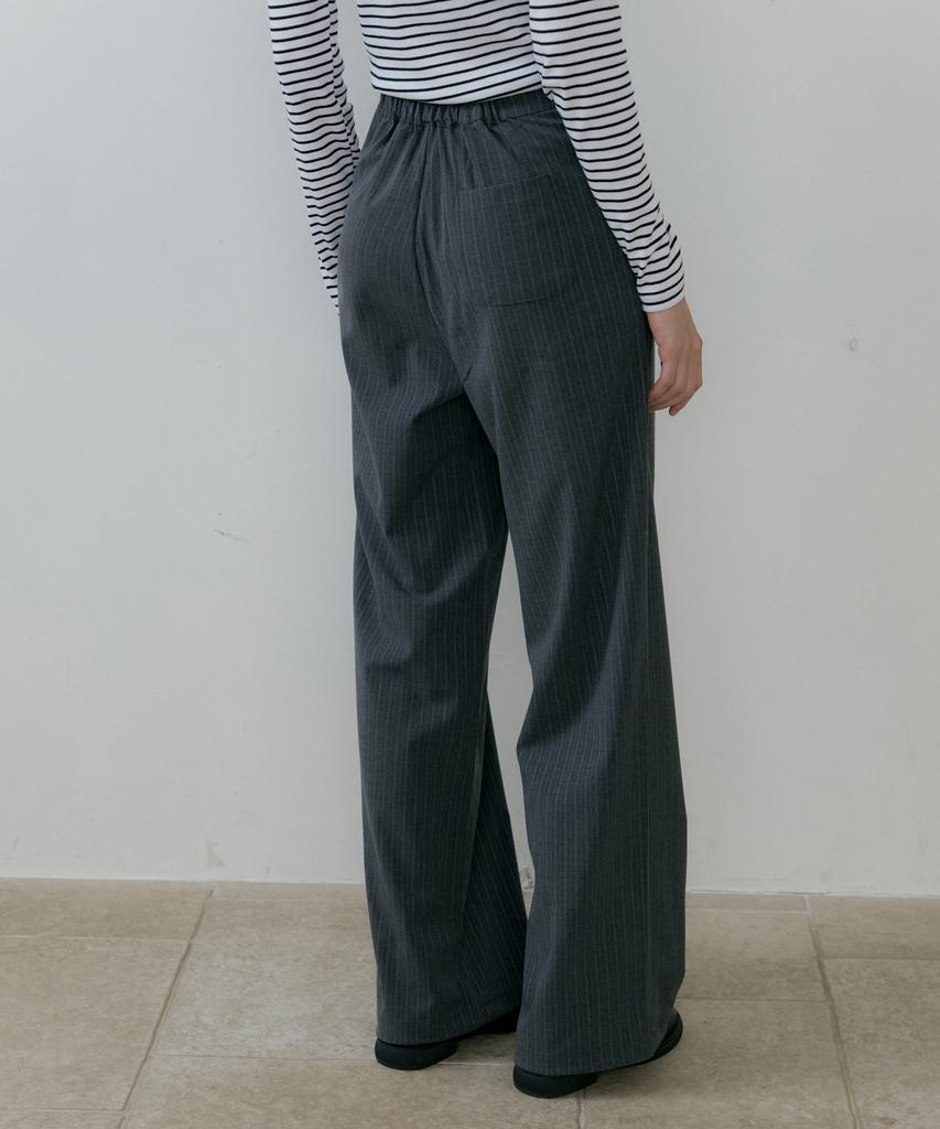 REORG Batd Stripe Slacks Grey