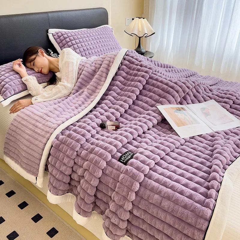 Autumn Winter Warm Sleeping Soft Comfortable Flannel Fleece Blankets for Bed Home Cozy Thickened Warmth Quilt Faux Rabbit Fur