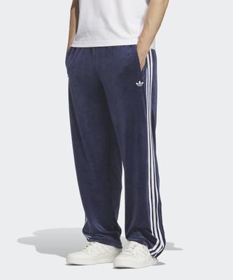 Partea de jos – Pantaloni de trening și colanți