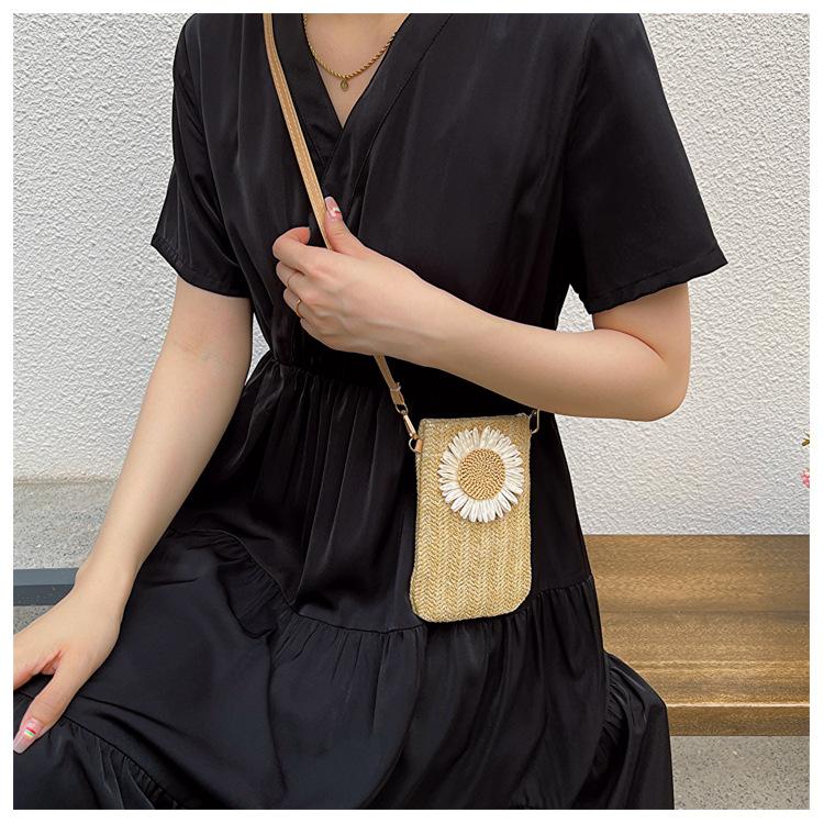 Straw Woven Shoulder Bag for Women, Trendy Sunflower Crossbody Purse, Soft Casual Handbag KTB
