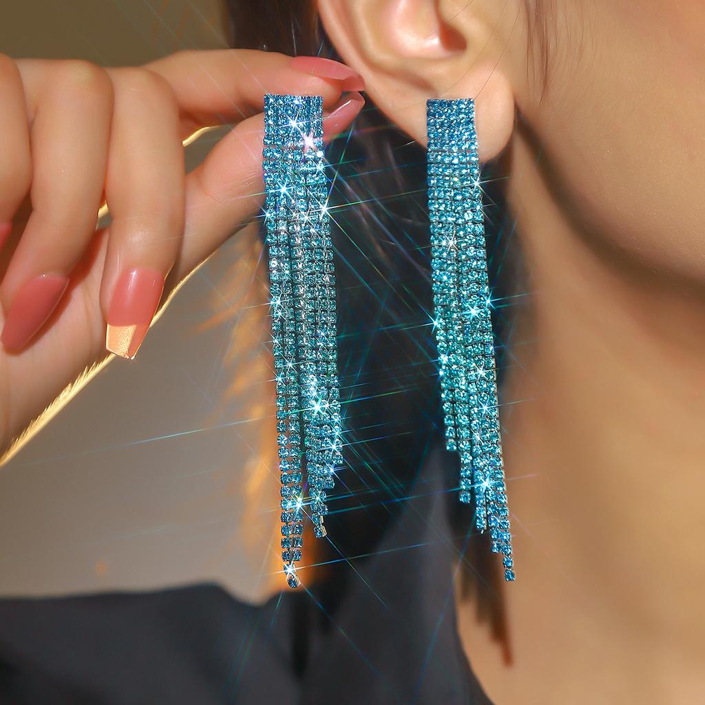 Long Tassel Earrings with a Shiny Temperament Full of Diamonds