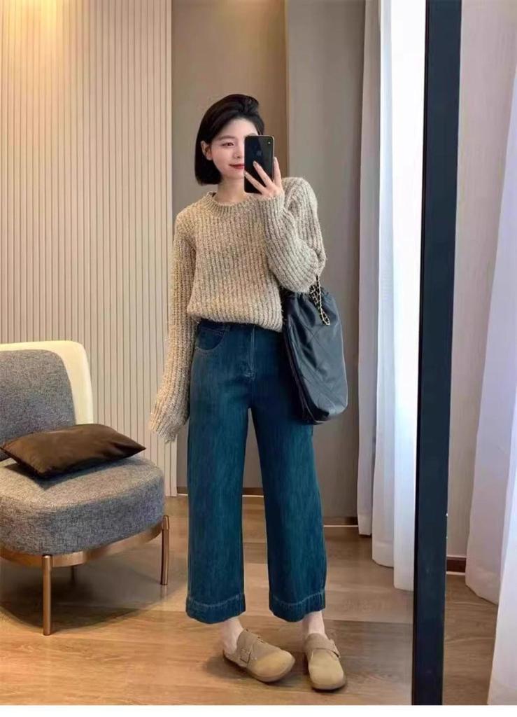Plus Size High Waist White Jeans for Pear Shape Women - Loose, Slimming, Cropped, Straight Wide Leg Pants