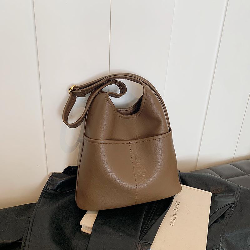 

Сумка Жіноча 2024 Нова Жіноча Сумка Ретро Міська Підпахова Сумка на Плече Великої Місткості Модна Популярна Сумка-Відро коричневий