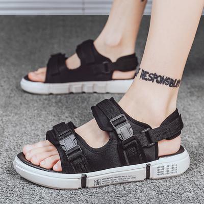 Sapatos de homem – Sandálias