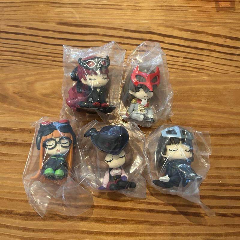 T-Arts Persona 5 The Royal Sleeping Chibi Shoulder Figure Vol 2 Collectible Ornament For Anime Collectors