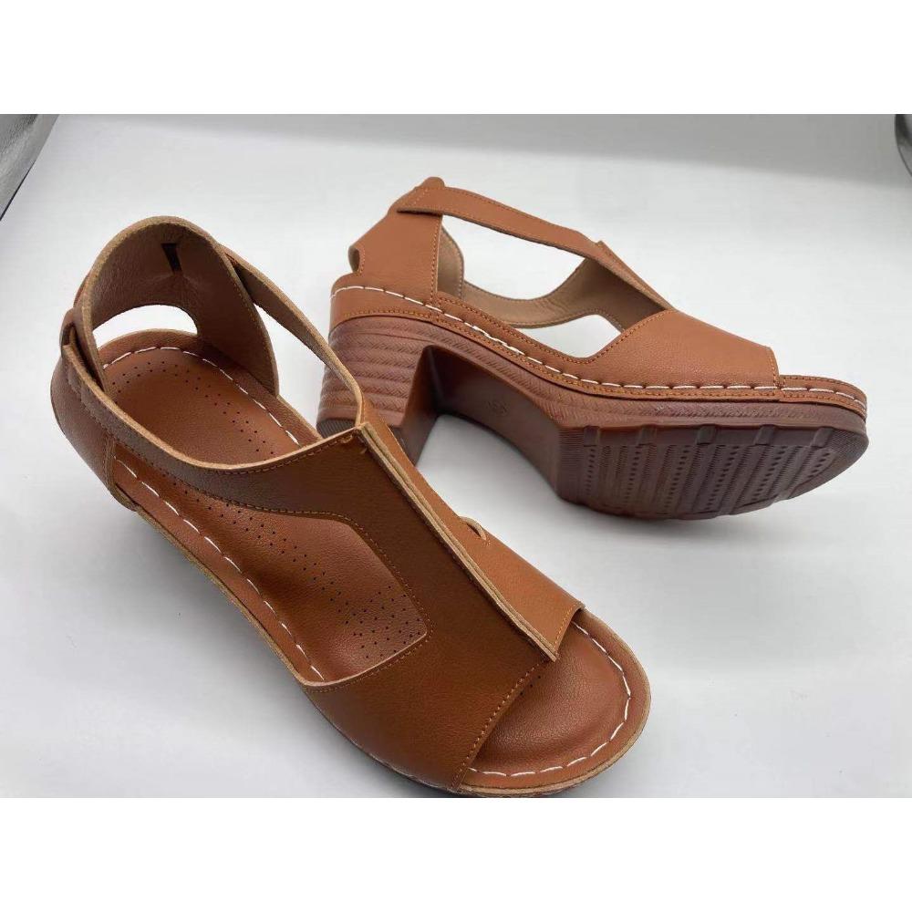 

New Summer Women s Fish Mouth Plus Size Wedge Heel Open Toe Buckle Strap Roman Style High Heel Sandals 43 світло-коричневого кольору