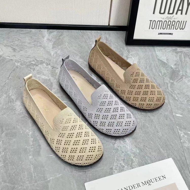 One-pedal Doudou shoes soft-soled mesh fly-woven grandma shoes women's 2025 summer new breathable and comfortable shallow mouth