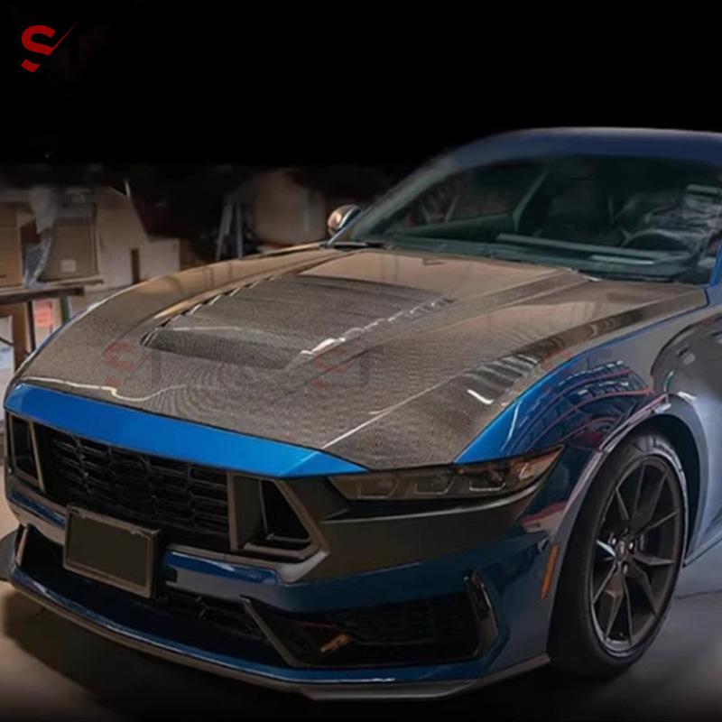 Suitable for 24 Ford Mustang: Carbon Fiber Engine Hood Body Kit