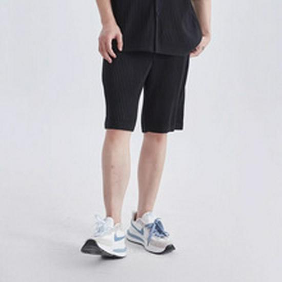 Miyake-Style Men's Pleated Tapered Nine-Point Pants with Drawstring