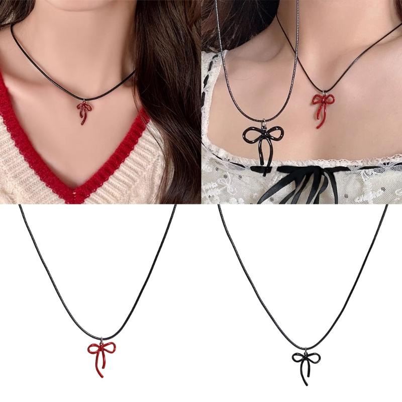 Sturdy Bowknot Pendant Necklace Graceful Bowknot Pendant Necklace Jewelry Elegant Clavicle Chain for Gatherings