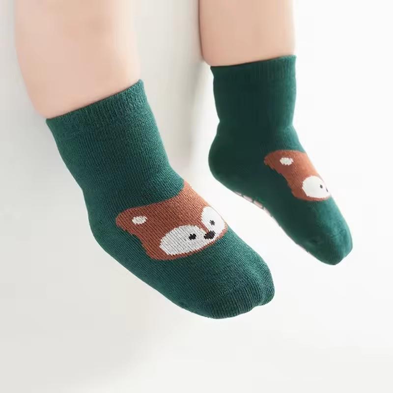 6 Pairs Kids Non-Slip Socks Cute Cartoon Fox And Bear Pattern Childrens Boys Girls Floor Socks Comfortable for Toddler Sock Gift