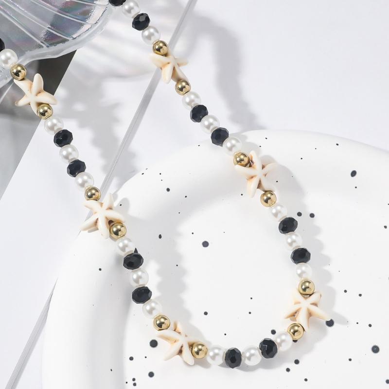 Beach Vacation Jewelry Delicate Ocean Beads Necklace Comfortable Neck Jewelry Suitable for a Marine Inspired Outfit