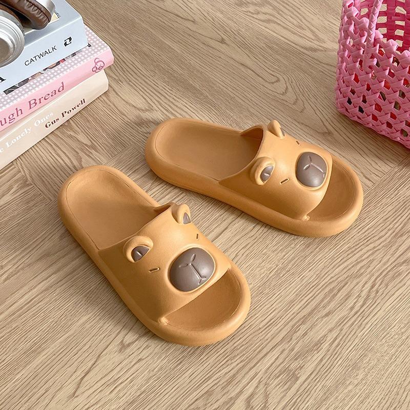Children's cool slippers summer new middle-aged and older children's kapibara women's new couples wear non-slip sandals at home men