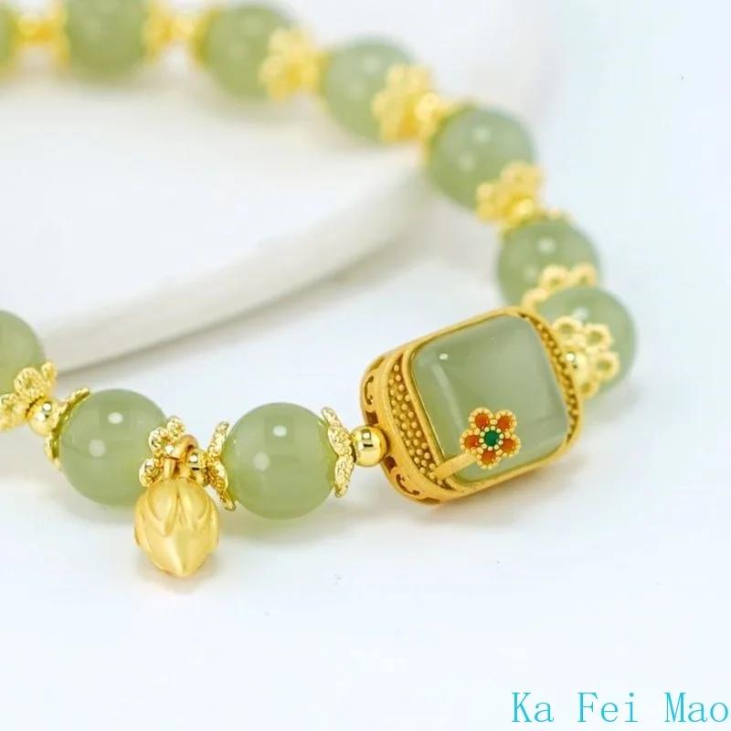 Přírodní Hetian Jade náramek čtvercový cukr lotosový náramek Vynikající elegantní retro čínský styl Sexy mladé dívky módní šperky