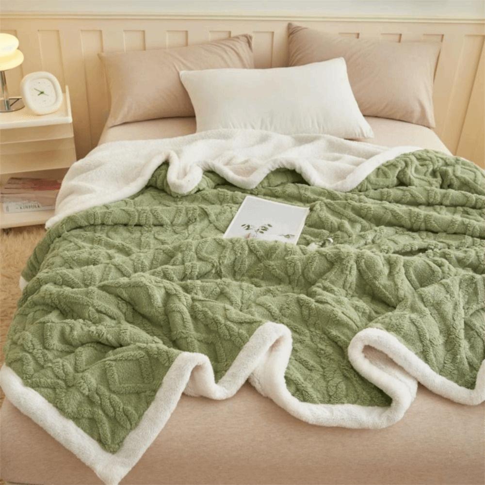 Warm Double Layer Fleece Blanket 180*200cm Nap Blanket European Style Plush Blanket  Bedrooms