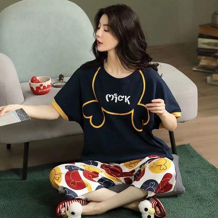 Sommerfritidsdress Pustende bomullssett i to deler med beskårne bukser